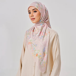 Soiree - Strawberry (SQ)