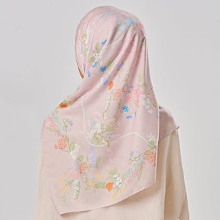 Soiree - Strawberry (SQ)