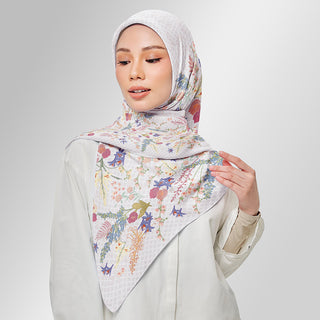 Wilderness - White (SQ)