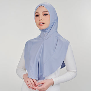 Najwa Sport Hijab 2.0 in ADRIFT (Nano)