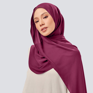 Nluxe in Amaranth