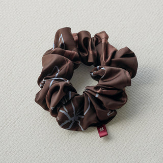 Minimalist Floral - Cocoa Scrunchie