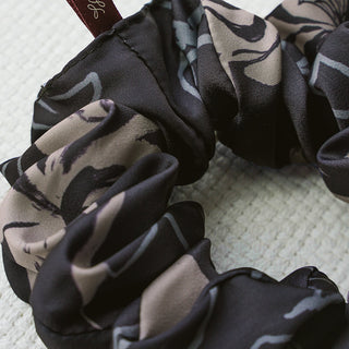 Minimalist Floral - Espresso Scrunchie
