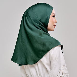 Niya Satin in Fir