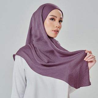 Niya Satin in Grape - TudungPeople