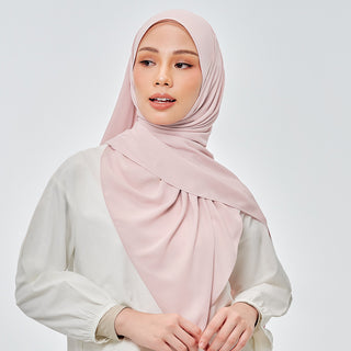 Nluxe in Light Pink