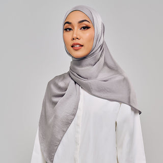Niya Satin in Oslo - Instants - TudungPeople