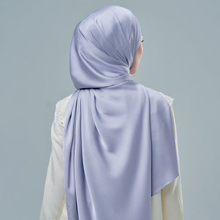 Inaya in Periwinkle