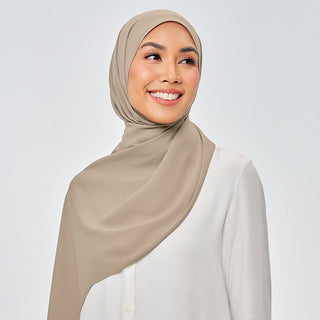 Nluxe in Sepia