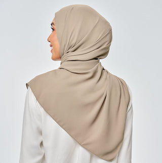 Nluxe in Sepia