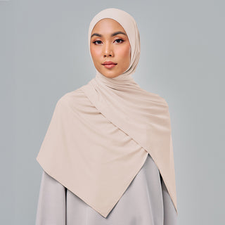 [PRE-ORDER]Najwa Sport Shawl - Dart