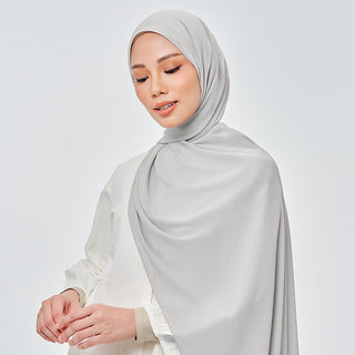 Nluxe in Storm