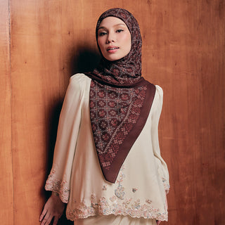 Cross Stitch - Mahogany (SQ)