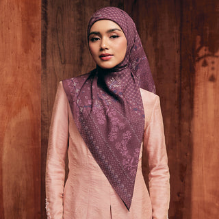 Cross Stitch - Plum (SQ)