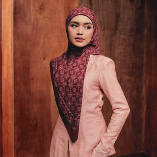 Cross Stitch - Velvet (SQ)