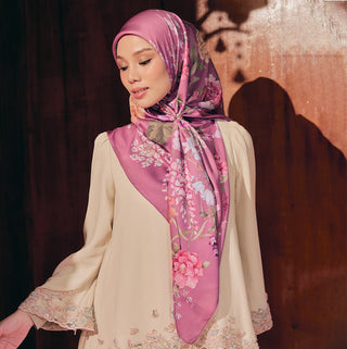 LE Heirloom - Dark Puce (SQ) - Prints - TudungPeople