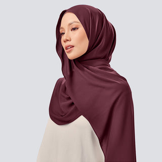Nluxe in Dark Ruby