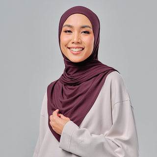 Najwa Sport Shawl 3.0 - Burgundy - Active - TudungPeople