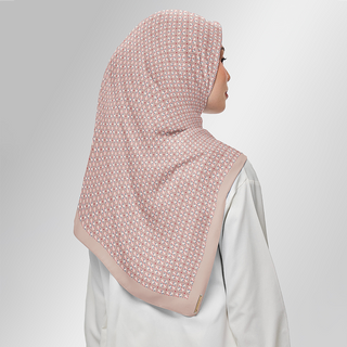 Neu - Linen (SQ)