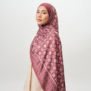 Niya Neu - Plum (SH)