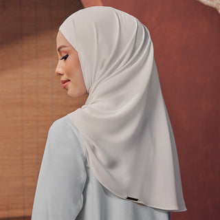 Niya Chiffon 2.0 in Acadia White