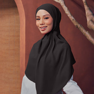 Niya Chiffon 2.0 in Caviar