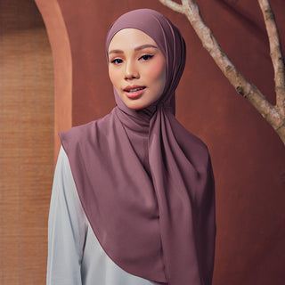 Niya Chiffon 2.0 in Old Violet