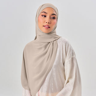 Niya Chiffon 2.0 in Tapioca