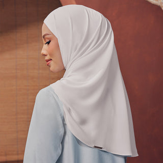 Niya Chiffon 2.0 in White