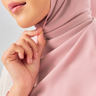Niya Chiffon 2.0 in Elle