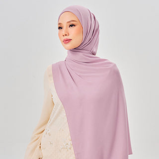 Niya Chiffon 2.0 in Lola