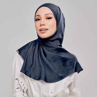 Niya Satin 2.0 in Duke