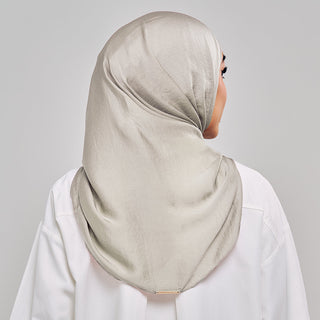 Niya Satin 2.0 in Laurel