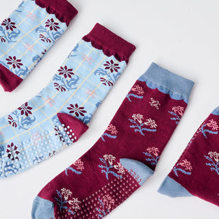 Scarlet Sky Grip Socks - Accessories - TudungPeople