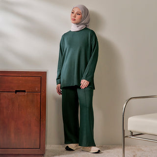 Back Pleated Sweatshirt - Forest - Apparel - TudungPeople