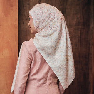 Trinket - Cream (SQ)