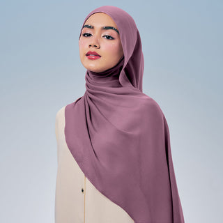 TudungPeople Signatures Modal in Tulips fabric featuring a vibrant tulip floral pattern on smooth, high-quality material.