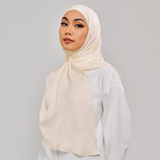 Niya Satin in Vanilla - Instants - TudungPeople