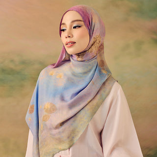 Impressionist - Wisteria shawl by TudungPeople