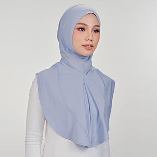 Najwa Sport Hijab 2.0 in ADRIFT (Nano)