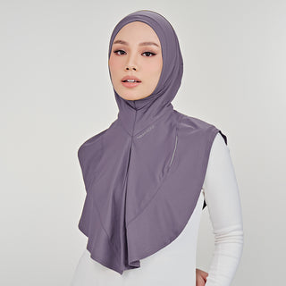 Najwa Sport Hijab 2.0 in COACH (Nano)