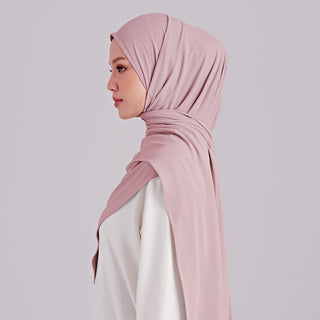 Najwaa Sport Shawl in CRICKET