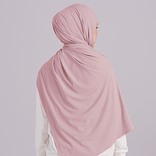 Najwaa Sport Shawl in CRICKET