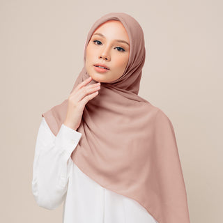 Suri - Petra (SQ)