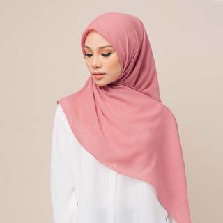 Suri - Pink Salsa (SQ)