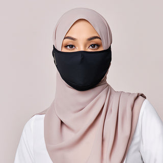 REUSABLE FACE MASK IN BLACK
