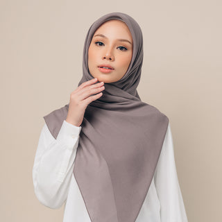 Suri - Safari (SQ)